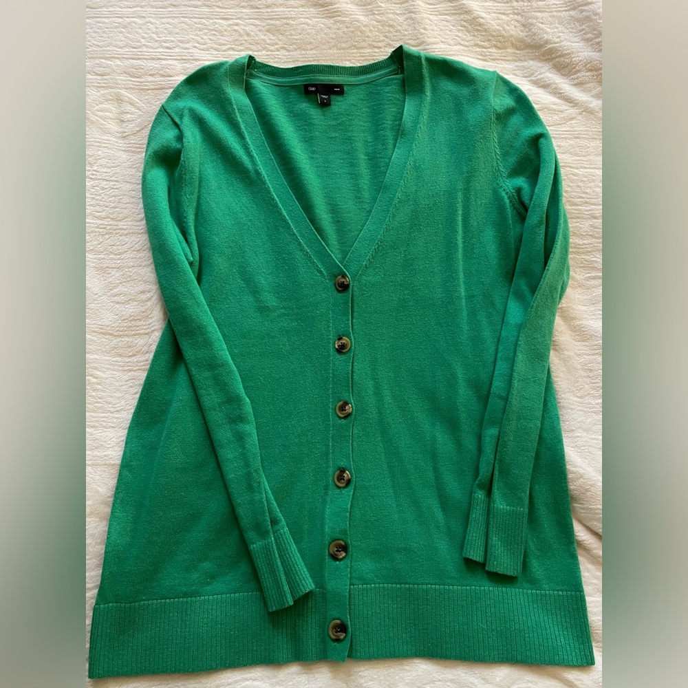 Button-up Green GAP Sweater
